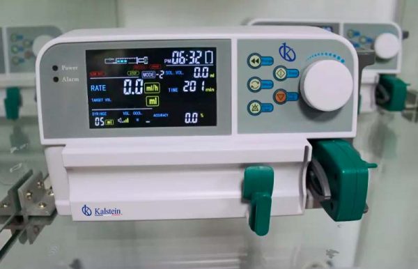 Usos de Bombas de Infusión en Atención al Paciente UCI